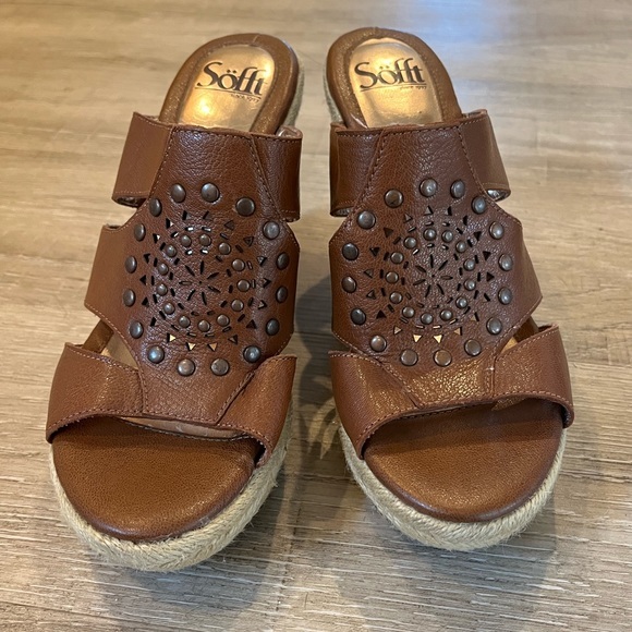 Updated! - Sofft Brown Wedges Sandals 7.5 Medium Leather Upper - Picture 4 of 15